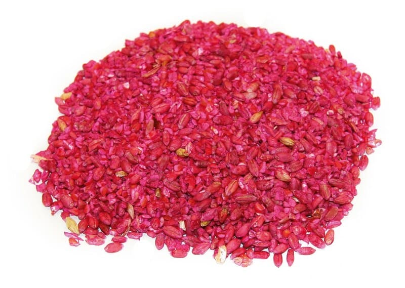 Rattenköder aus pink-roten Getreidekörnern