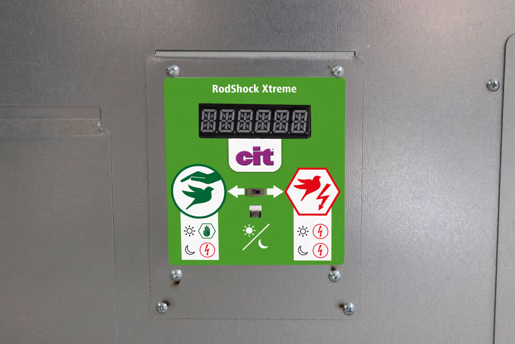 Die Cit Rattenfalle RodShock Xtreme ist die starke Lösung für Ihre Rattenbekämpfung. Diese Rattenfalle elektrisch arbeitet giftfrei, hygienisch und zuverlässig – ideal für professionelle Schädlingsbekämpfung in Haus, Hof, Stall oder Betrieb.